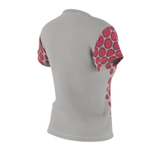 Load image into Gallery viewer, Women&#39;s Tee Chicken Geometric
