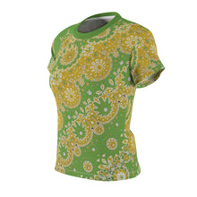 Load image into Gallery viewer, Women&#39;s Tee Sunflower Geometric Green
