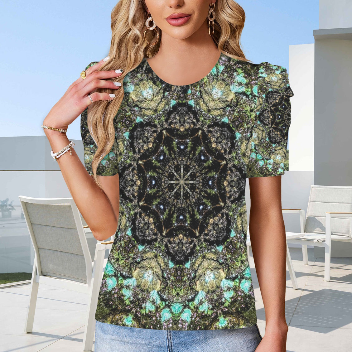 Puff Sleeve T-Shirt Blue Algae Medallion