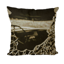 Carica l&#39;immagine nel visualizzatore di Gallery, Shattered Windshield Throw Pillows
