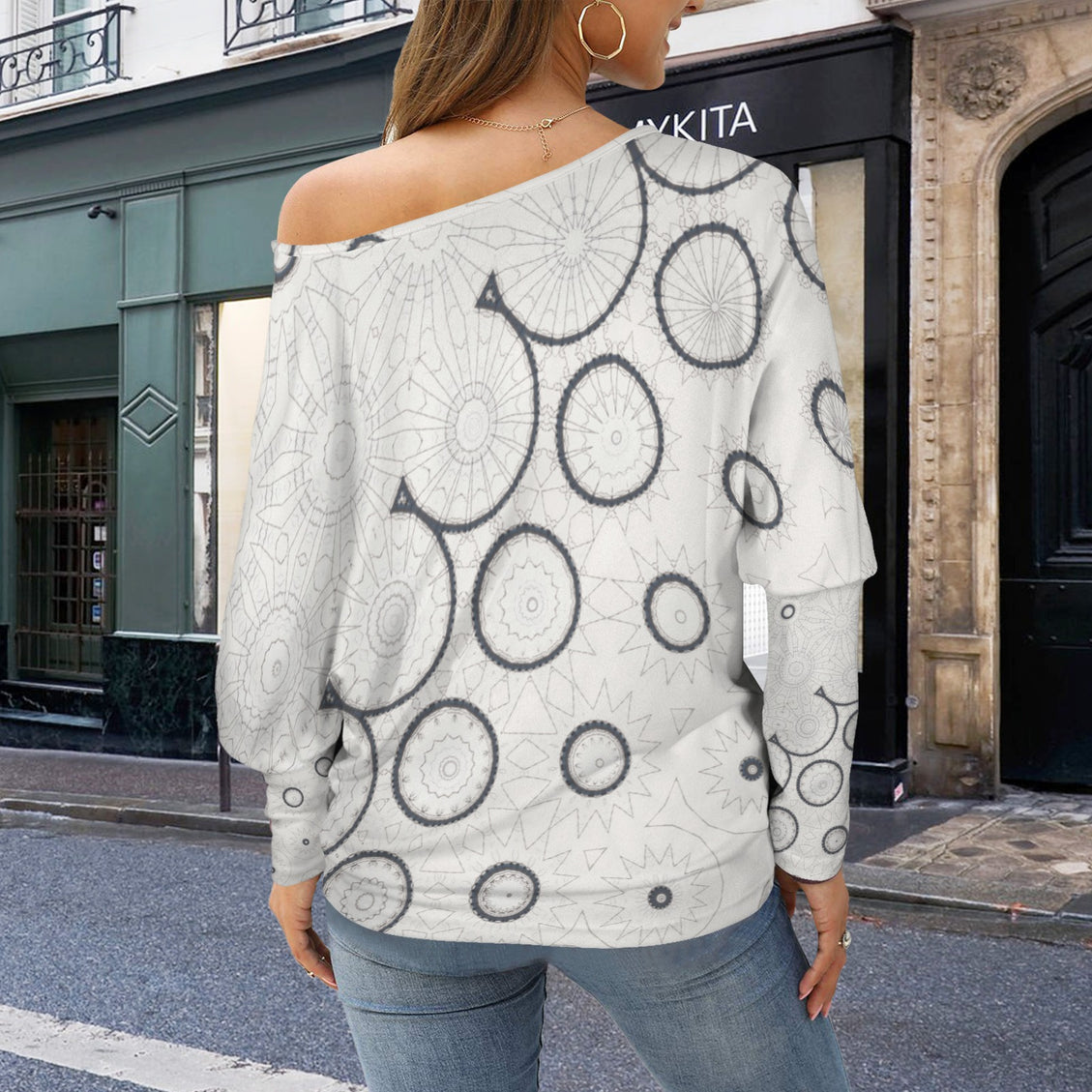 Batwing Long Sleeve Top Ivory Black Graphic