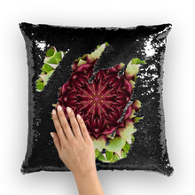 将图片加载到图库查看器，Thistle Sequin Cushion Cover
